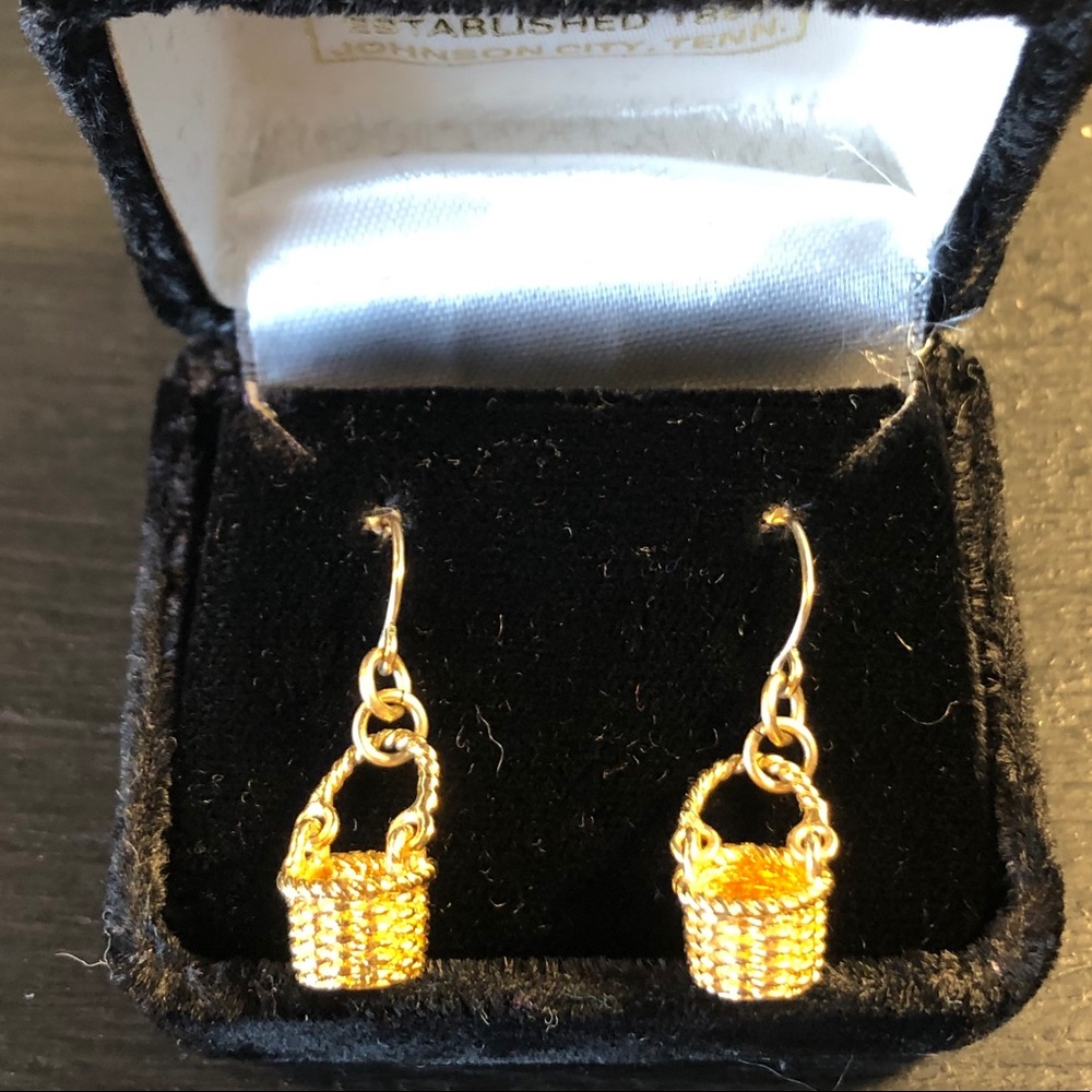 Nantucket basket earrings